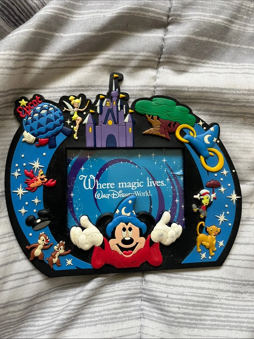 Disney Magnetic Photo Frames - Blue & Red